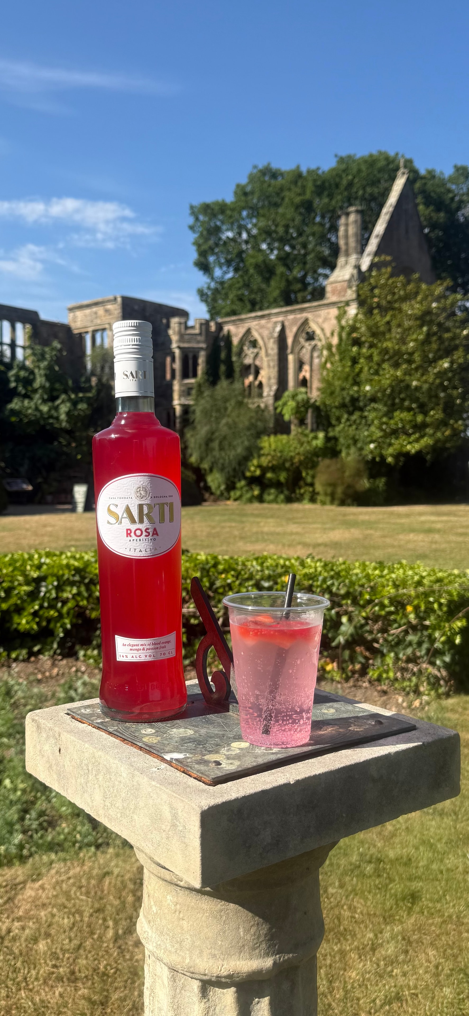 Cocktails and drinks at an event